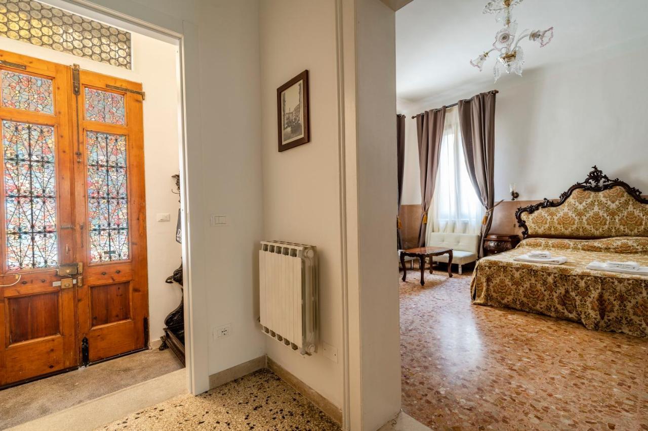 Queen House Venezia Veneza Exterior foto