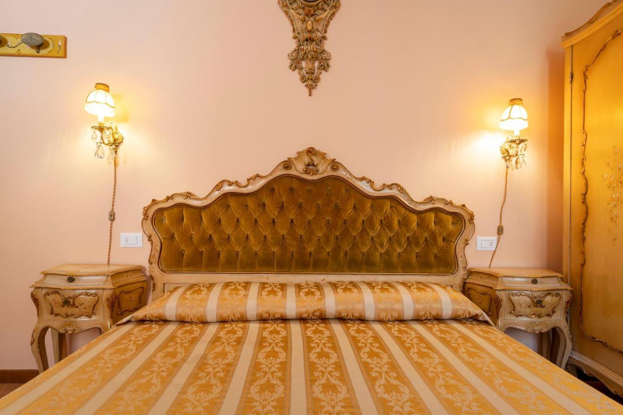 Queen House Venezia Veneza Exterior foto