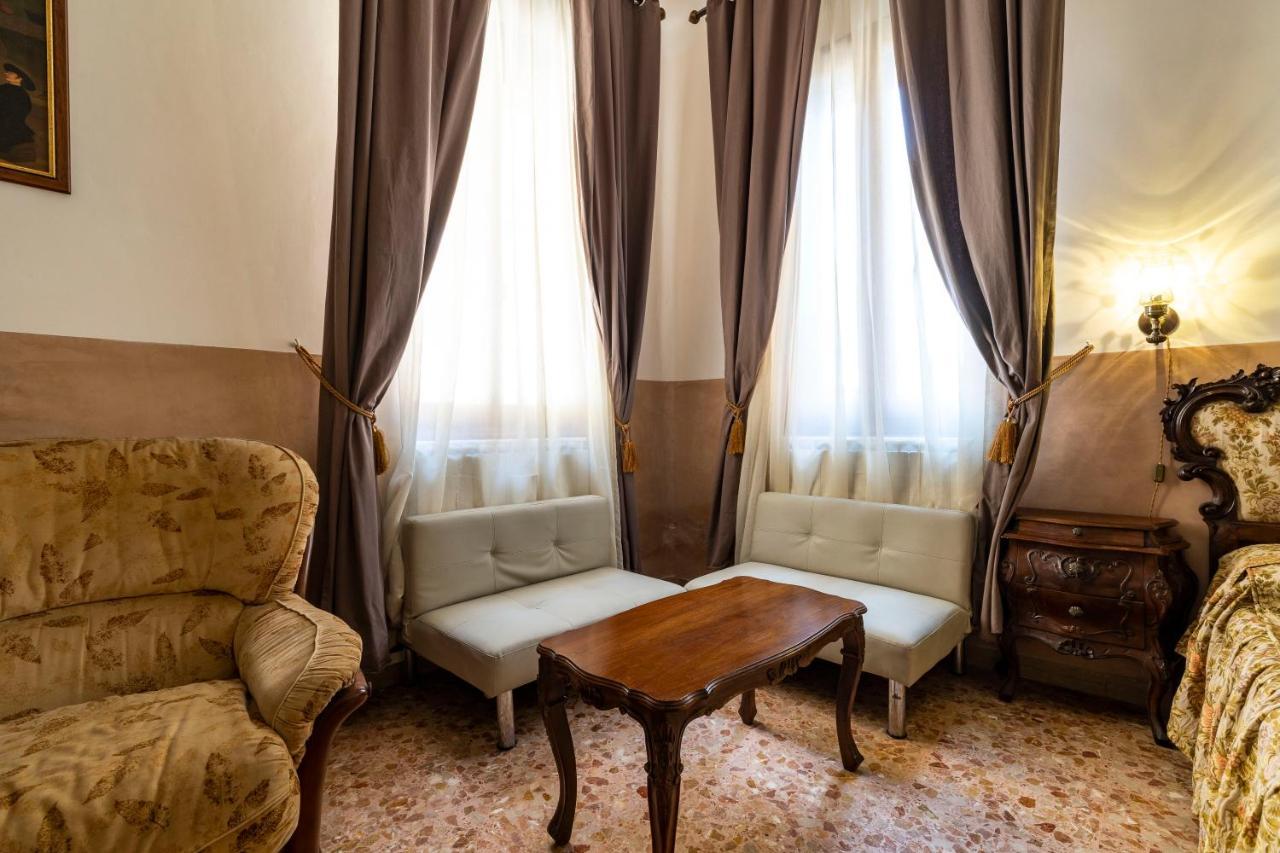 Queen House Venezia Veneza Exterior foto
